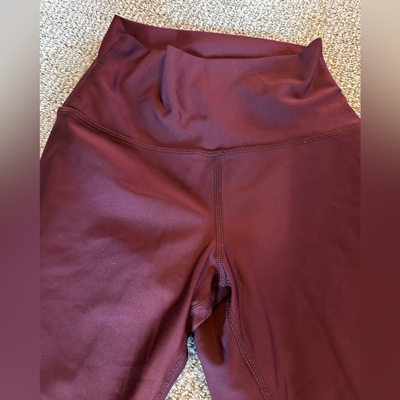 Alo Airbrush Tech Lift High Waist Leggings | Black Cherry | Small - Picture 8 of 8